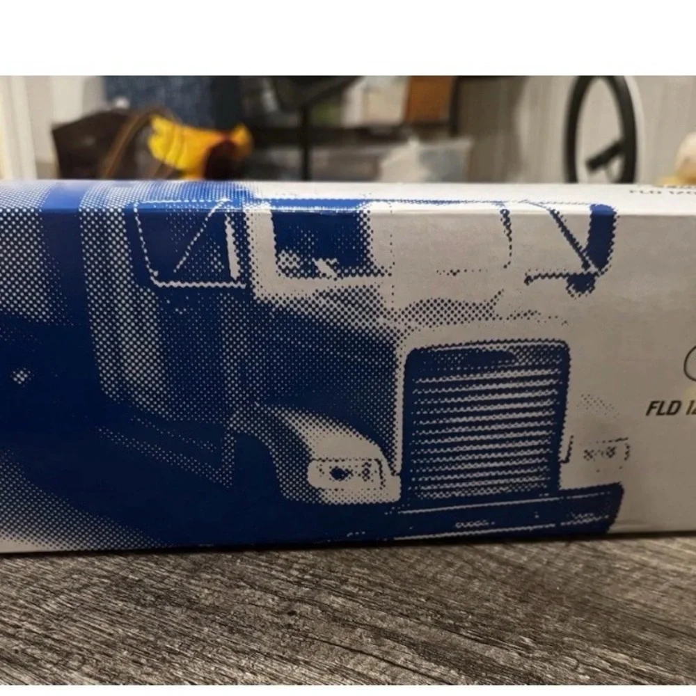 Freightliner FLD 120 Conventional Sleeper Cab w/ 48' Trailer: Beer Nuts - Picture 3 of 3